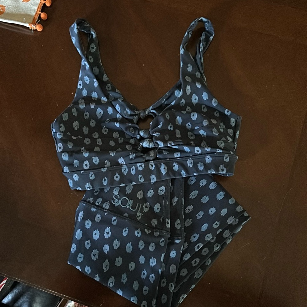 Leggings and sports bra set